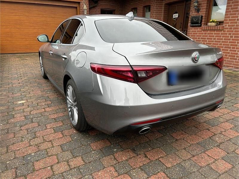 Occasion Alfa Romeo Giulia Super 200 ch (147 kW) 2020 Argent Berline