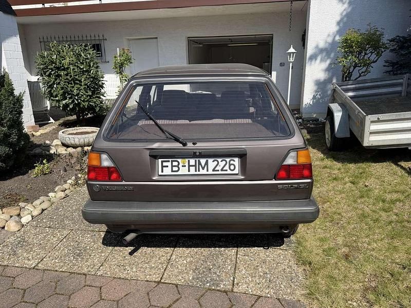 Second-hand VW Golf II 75 CP (55 kW) 1983 Maro Hatchback