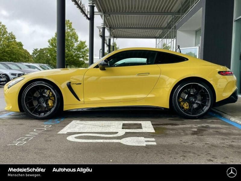 Gebraucht Mercedes AMG GT 63 AMG 585 PS (430 kW) 2023 Unilack sonnengelb Coupé