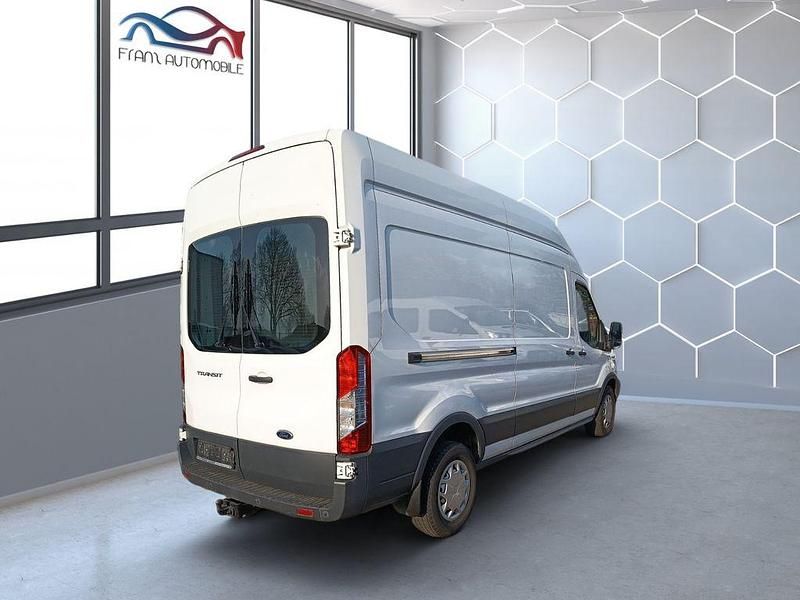 Gebraucht Ford Transit Trend 170 PS (125 kW) 2017 Weiß Van / Kleinbus