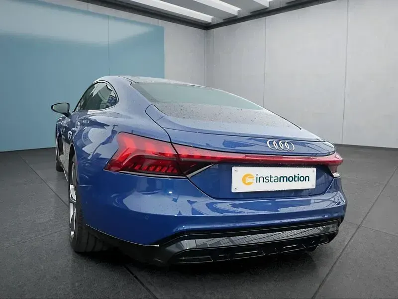 Gebraucht Audi e-tron GT quattro 350 kW (476 PS) 2023 Blau Limousine