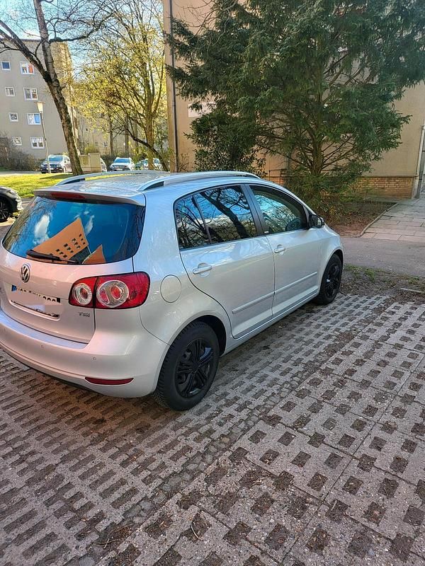Gebraucht VW Golf VI 81 PS (59 kW) 2012 Grau Kleinwagen
