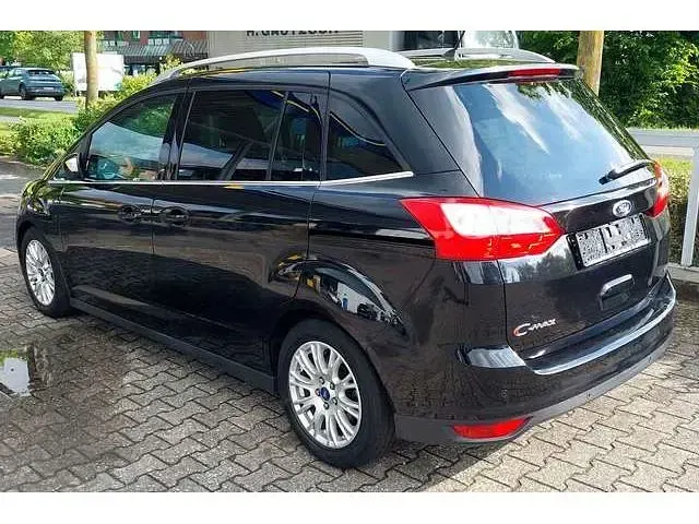 Gebraucht Ford Grand C-Max Titanium 150 PS (110 kW) 2011 Pantherschwarz metallic Van / Kleinbus