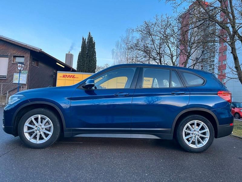 Gebraucht BMW X1 Advantage 140 PS (102 kW) 2018 Blau SUV