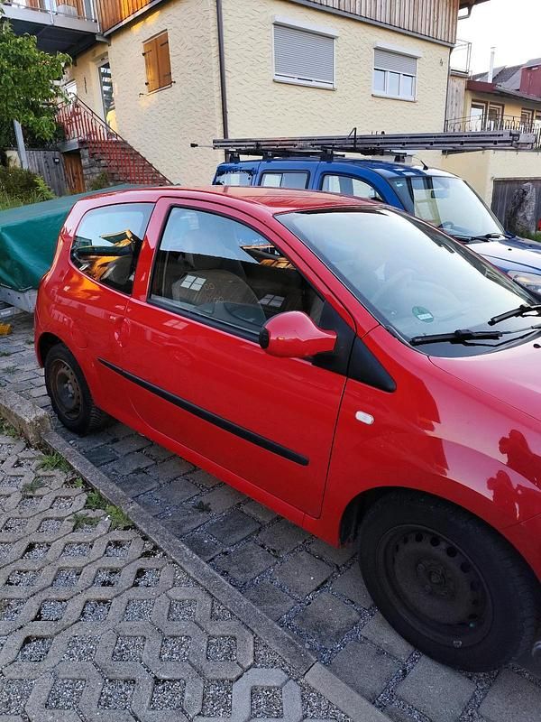 Rot Gebraucht 2009 Renault Twingo Kleinwagen | 1.300 € (Superpreis) - Bild 1/4