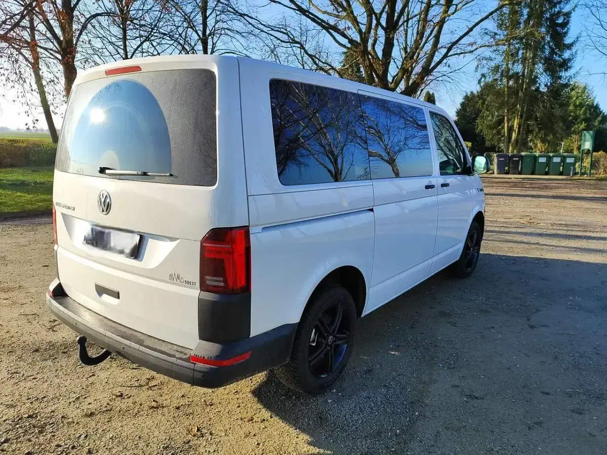 Gebraucht VW Transporter 150 PS (110 kW) 2023 Weiß Van