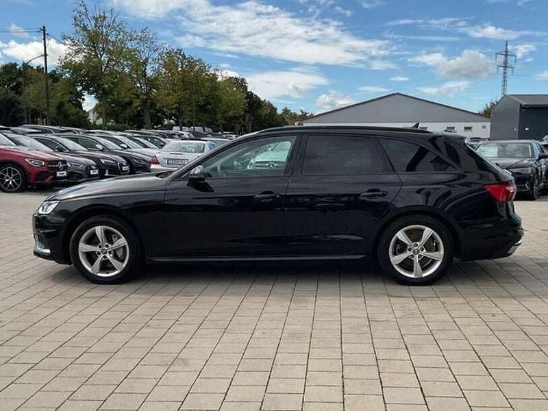 Gebraucht Audi A4 S-Line 204 PS (150 kW) 2021 Mythosschwarz metallic Kombi