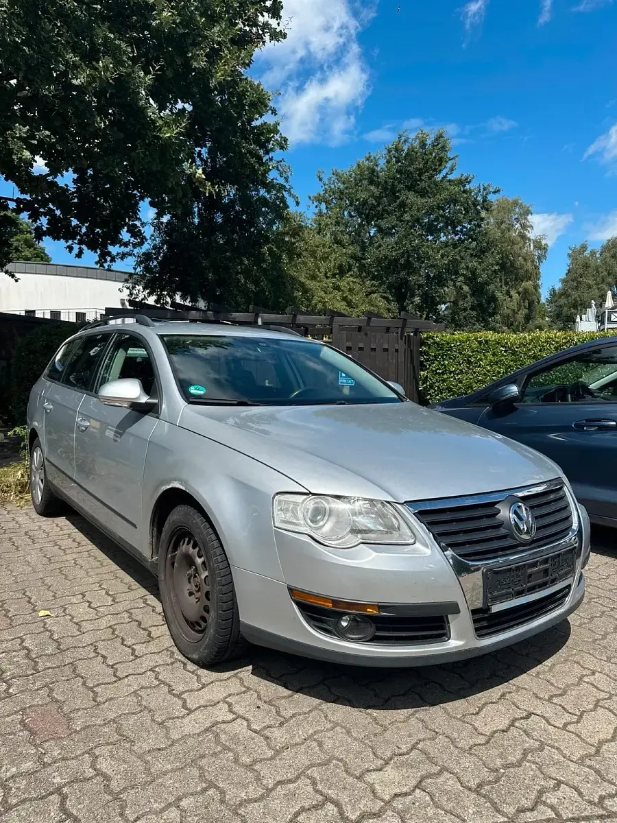 Gebraucht VW Passat Trendline 105 PS (77 kW) 2007 Silber Kombi