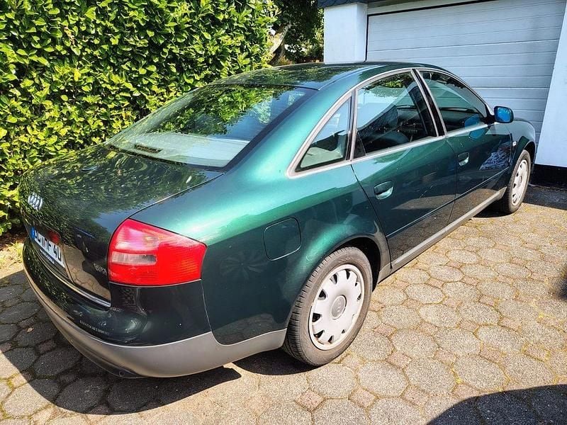 Second-hand Audi A6 193 CP (141 kW) 2000 Verde Berlinǎ