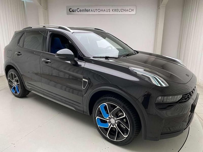 Schwarz Gebraucht 2023 Lynk & Co 01 SUV | 27.500 € (Fairer Preis) - Bild 1/4
