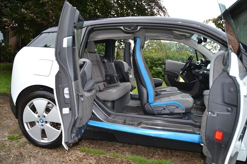 Occasion BMW i3 125 kW (170 ch) 2022 Blanc Citadine