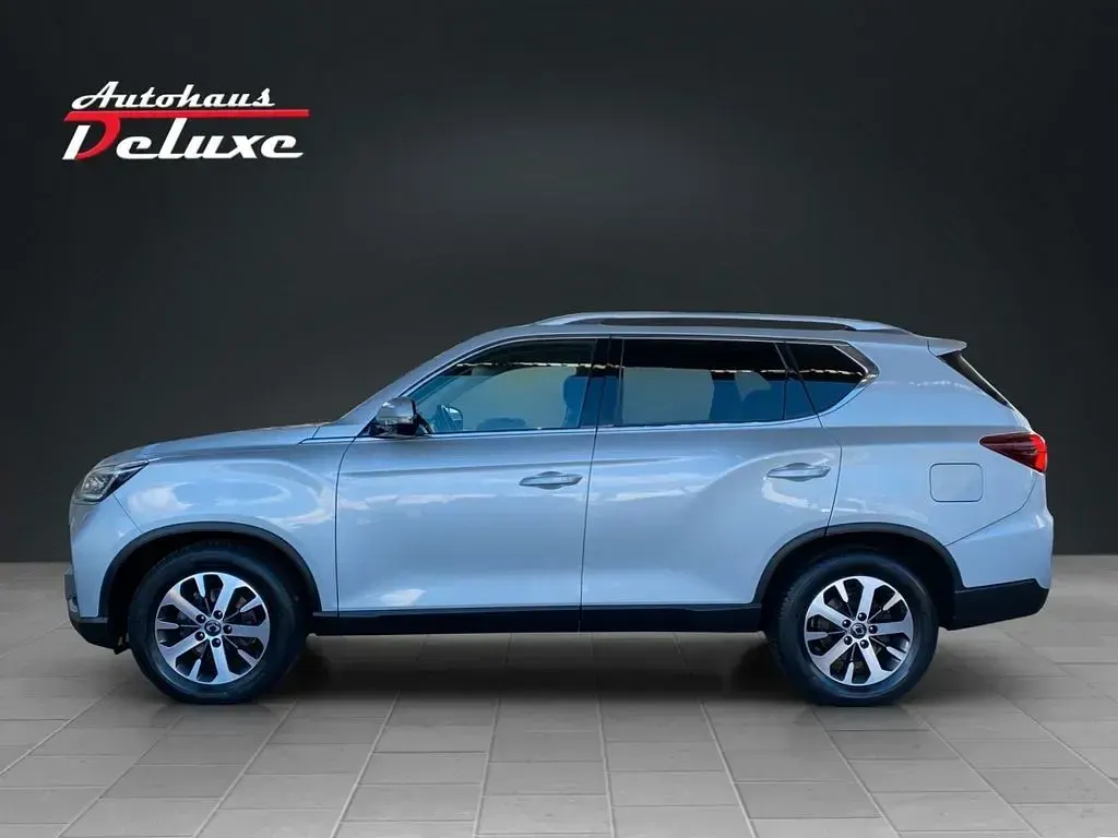 Gebraucht SsangYong Rexton Sapphire 203 PS (149 kW) 2021 Silbermetalic SUV