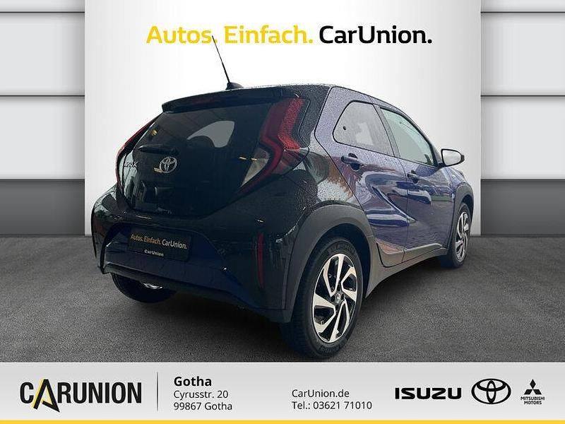 Neu Toyota Aygo 72 PS (52 kW) 2025 2vl juniper blue Kleinwagen