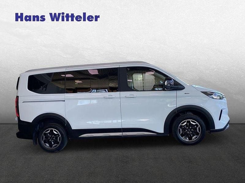 Gebraucht Ford Tourneo Active 170 PS (125 kW) 2025 Weiß Van / Kleinbus
