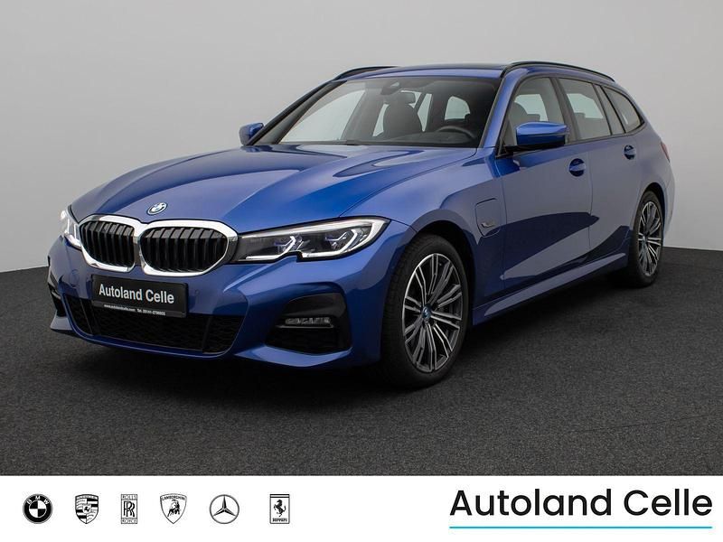 M portimao blau c31schwarz Gebraucht 2021 BMW 330e M Sport Limousine | 30.499 € (Fairer Preis) - Bild 1/4