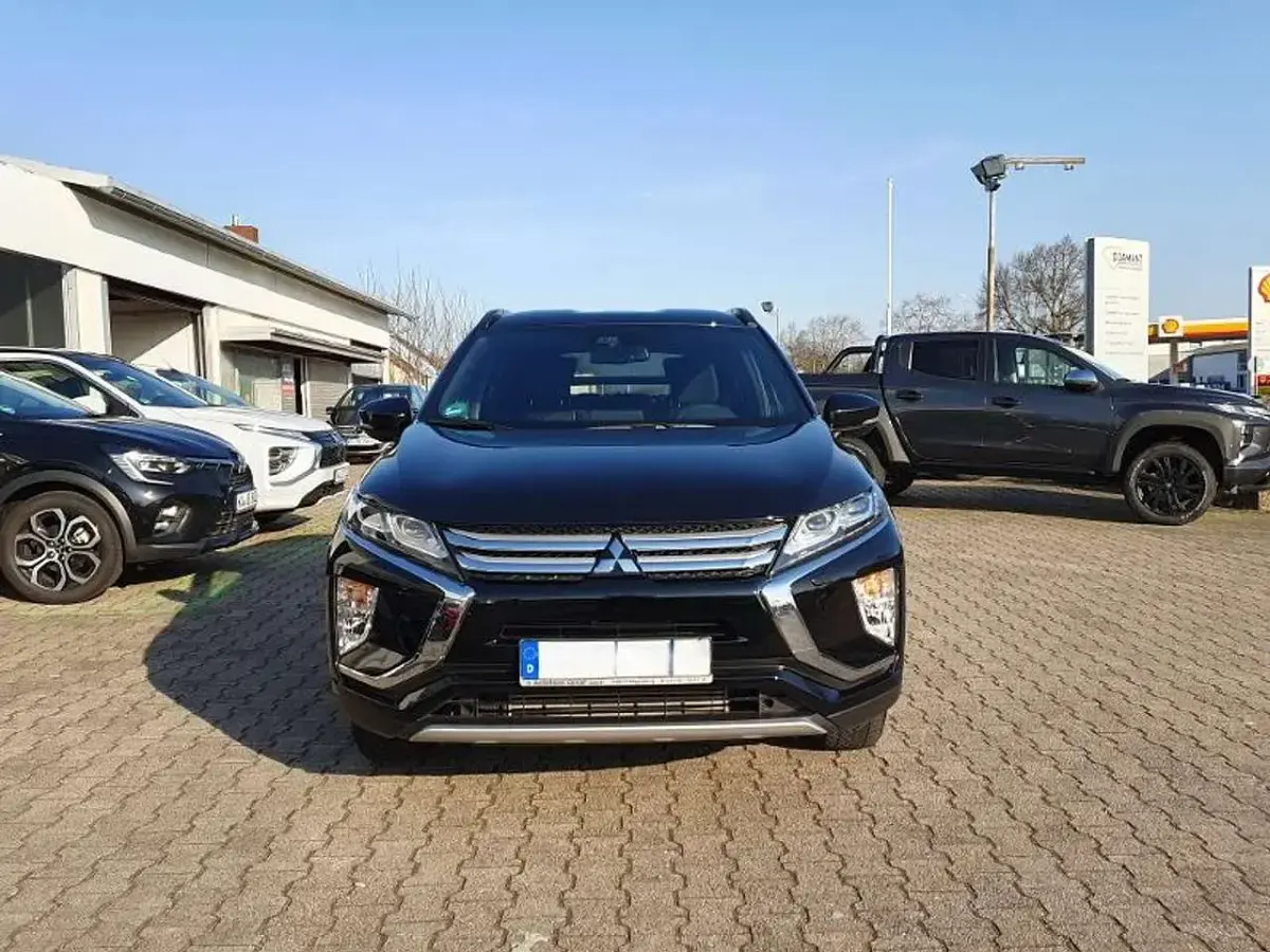 Gebraucht Mitsubishi Eclipse Cross Diamant Edition 163 PS (119 kW) 2020 Pantherschwarz SUV