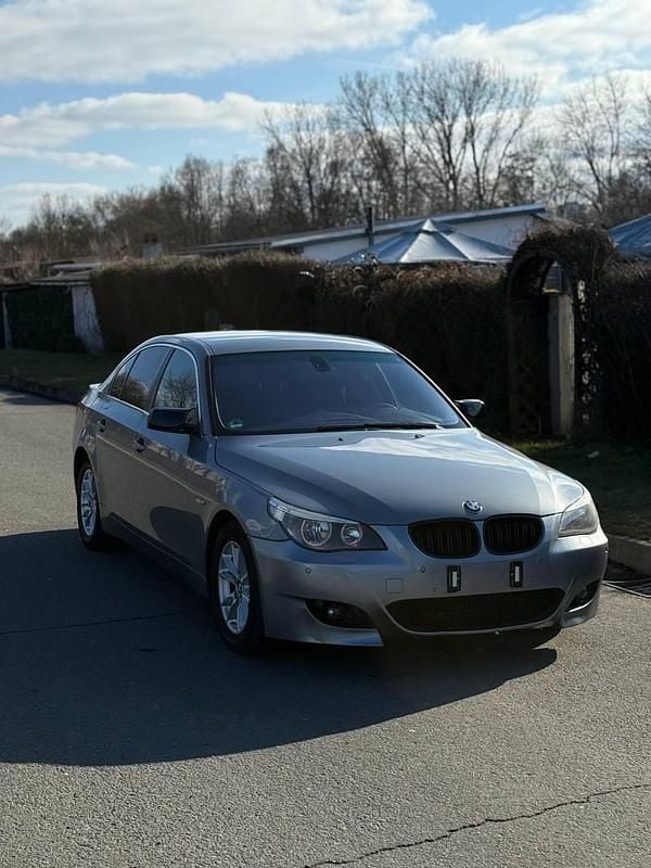 Gebraucht BMW 520 170 PS (125 kW) 2004 Grau Limousine