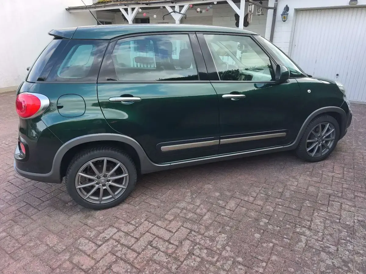 Gebraucht Fiat 500L Trekking 105 PS (77 kW) 2013 Van / Kleinbus