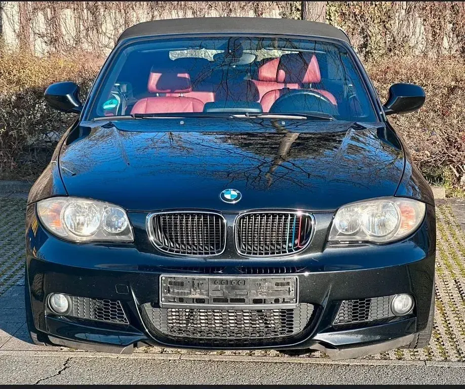 Gebraucht BMW 123 Cabriolet M Sport 204 PS (150 kW) 2010 Schwarz Cabrio
