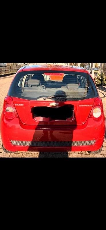 Gebraucht Chevrolet Aveo 85 PS (62 kW) 2010 Rot Kleinwagen