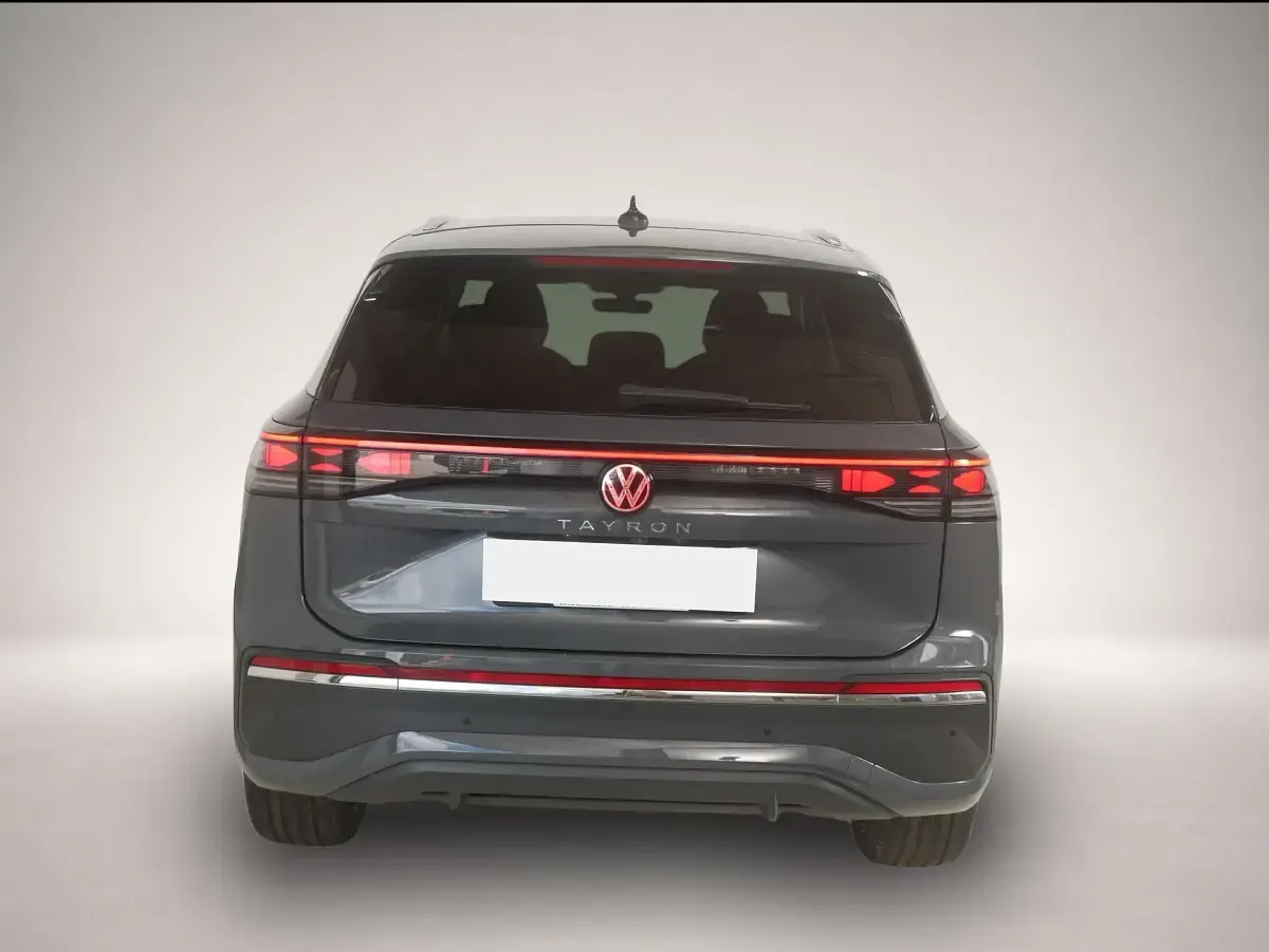 Gebraucht VW Tayron Elegance 193 PS (141 kW) 2025 Delfingrau metallic SUV