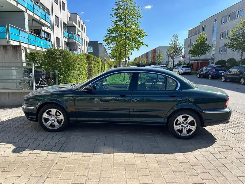 Używany Jaguar X-type Executive 230 KM (169 kW) 2002 Zielony Sedan/Limuzyna