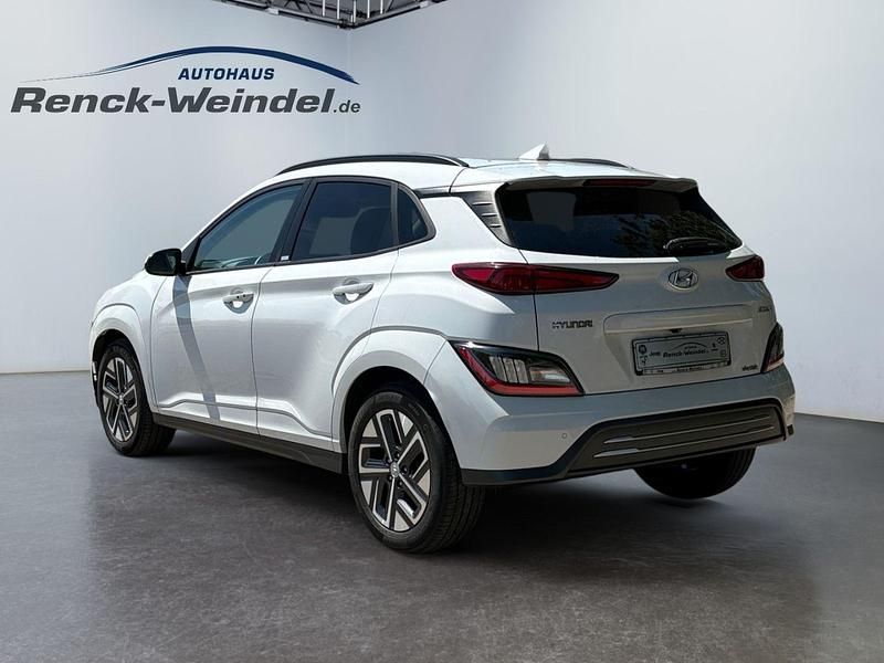 Gebraucht Hyundai Kona Prime 150 kW (204 PS) 2021 Weiß SUV
