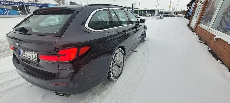 Gebraucht BMW 530 Sport Line 286 PS (210 kW) 2022 Braun Kombi