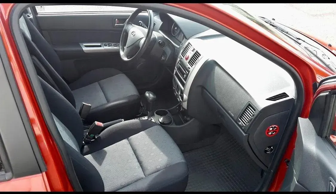 Gebraucht Hyundai Getz 96 PS (70 kW) 2006 Rot Kleinwagen