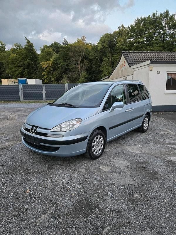 Blau Gebraucht 2005 Peugeot 807 Van / Kleinbus | 2.190 € - Bild 1/4
