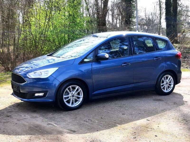 Chromablau metallic Gebraucht 2018 Ford C-MAX Trend Van / Kleinbus | 12.490 € (Etwas zu teuer) - Bild 1/4