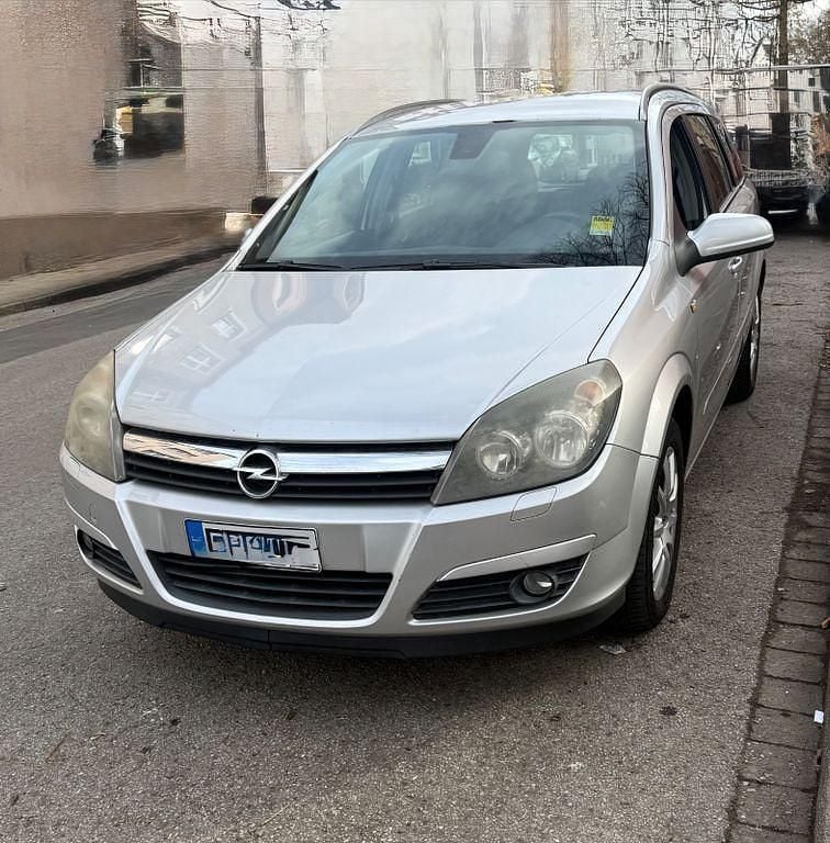 Gebraucht Opel Astra 105 PS (77 kW) 2004 Silber Kombi