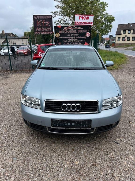 Blau Gebraucht 2003 Audi A4 Limousine | 999 € (Superpreis) - Bild 1/4