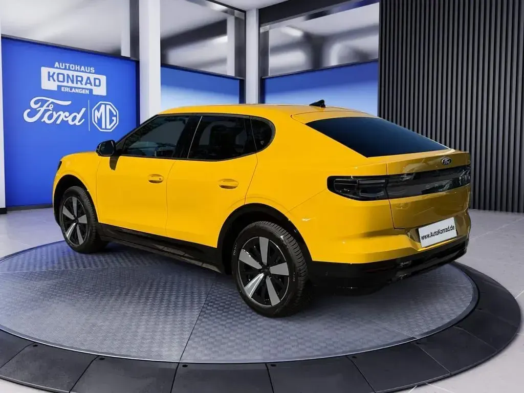 Neu Ford Capri Select 210 kW (286 PS) 2026 Gelb SUV