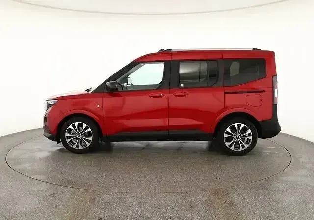 Gebraucht Ford Tourneo Courier Titanium 125 PS (91 kW) 2025 Andere Van / Kleinbus