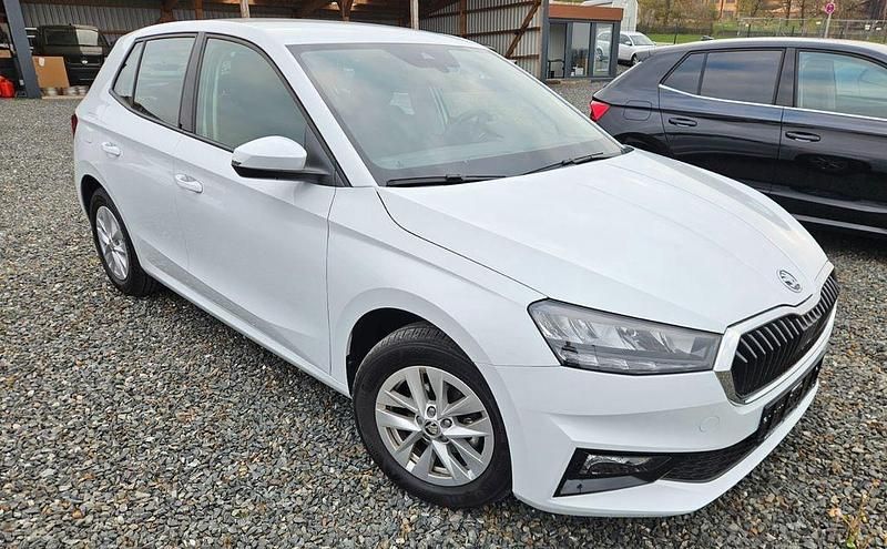 Gebraucht Skoda Fabia 95 PS (69 kW) 2024 Weiß Kleinwagen