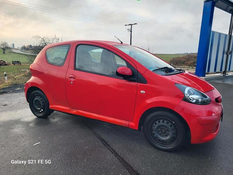 Gebraucht Toyota Aygo 68 PS (50 kW) 2006 Kleinwagen