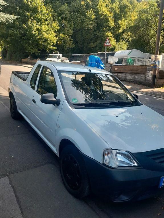 Weiß Gebraucht 2011 Dacia Logan Pick-Up Abholung | 7.890 € - Bild 1/1