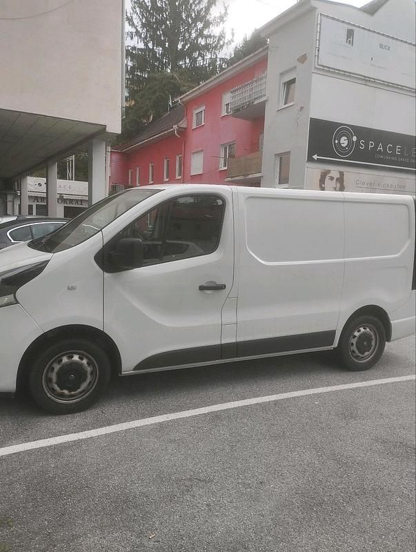Weiß Gebraucht 2017 Opel Vivaro Van | 8.600 € (Superpreis) - Bild 1/4