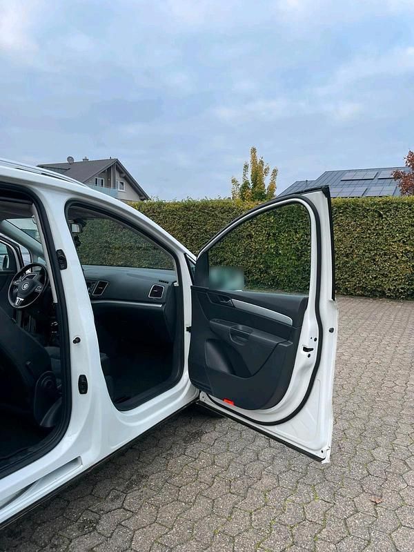 Gebraucht VW Sharan 184 PS (135 kW) 2015 Weiß Van / Kleinbus