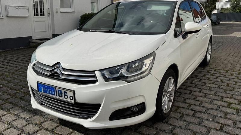 Weiß Gebraucht 2016 Citroën C4 PureTech Limousine | 7.450 € (Guter Preis) - Bild 1/4