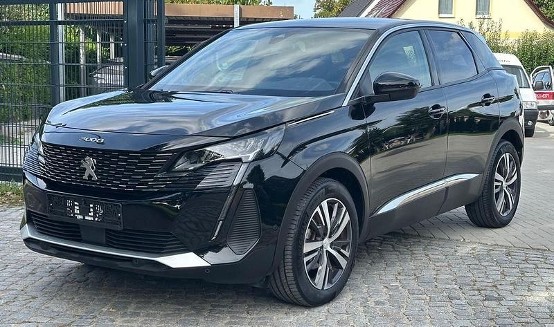 Noir perla nera Gebraucht 2024 Peugeot 3008 Allure SUV | 22.450 € (Superpreis) - Bild 1/4