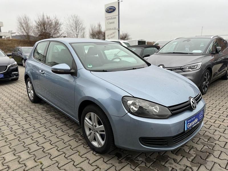 Blau Gebraucht 2008 VW Golf VI Trendline Kleinwagen | 3.500 € (Fairer Preis) - Bild 1/4