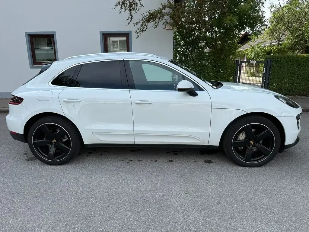 Gebraucht Porsche Macan 258 PS (189 kW) 2017 Weiß SUV