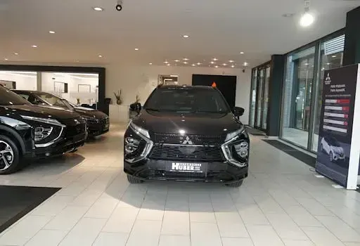 Używany Mitsubishi Eclipse Cross Top 188 KM (138 kW) 2023 Czarny SUV