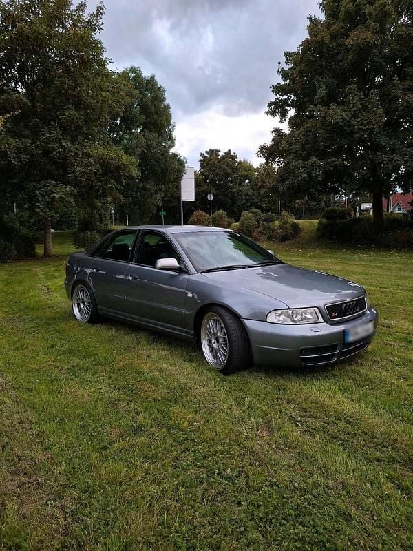 Gebraucht Audi S4 310 PS (228 kW) 1999 Grau Limousine