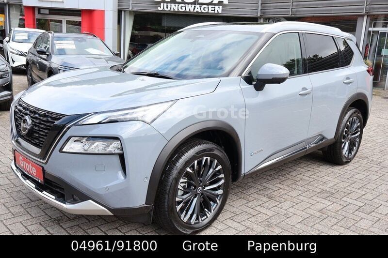 Blau Neu 2025 Nissan X-Trail Tekna SUV | 41.990 € - Bild 1/4