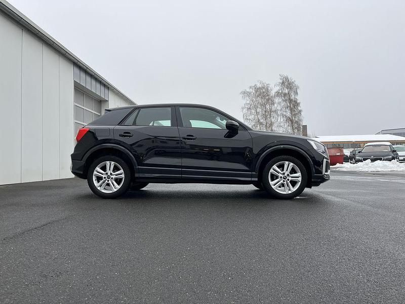 Gebraucht Audi Q2 Advanced Plus 150 PS (110 kW) 2022 Schwarz SUV