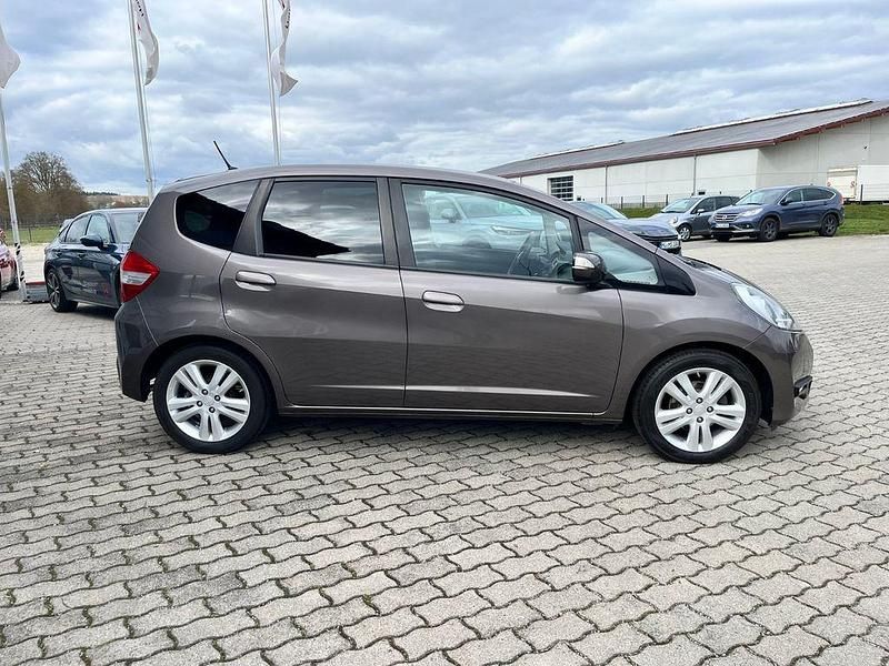 Gebraucht Honda Jazz Comfort Plus 99 PS (72 kW) 2015 Braun Kleinwagen