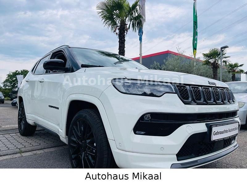 Gebraucht Jeep Compass 131 PS (96 kW) 2023 Weiß SUV